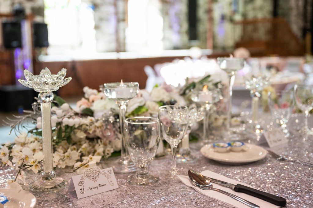 Cette image a un attribut alt vide ; le nom du fichier est no348.jpg